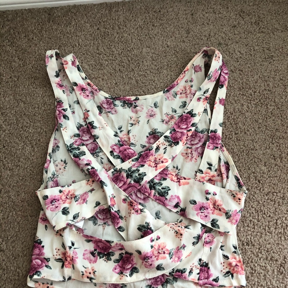 Crop top - Picture 3 of 4